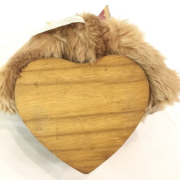 Plush Teddy Bear With Heart Shaped Hinged Lid Wood Wooden Box with Buttons 1980s - Picture 9 of 14
